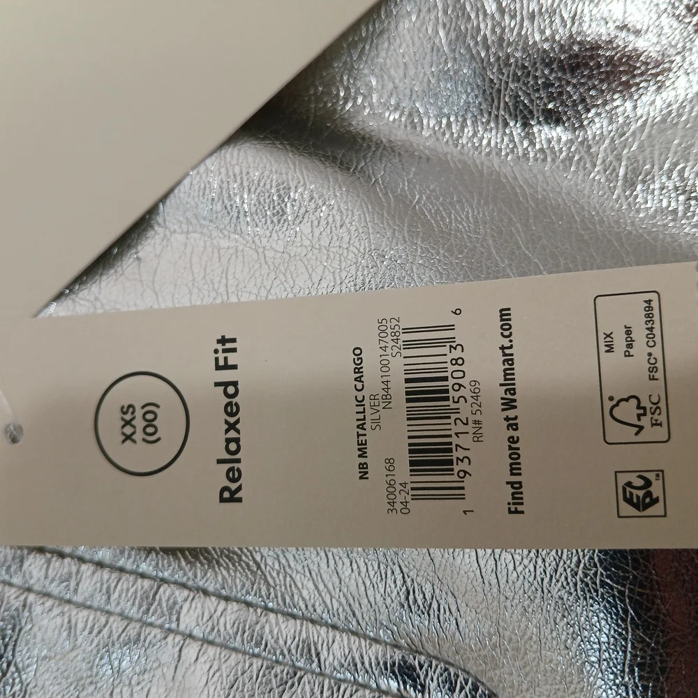 NEW No Boundaries Silver Wide Leg Cargo Pants Women's Size XXS (00)